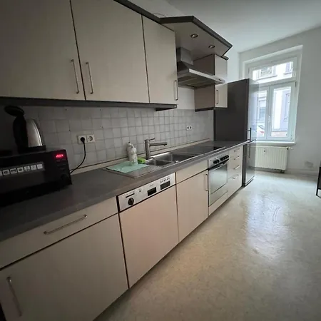 Wunderschoene Hebelstrasse 32 In Leipzig